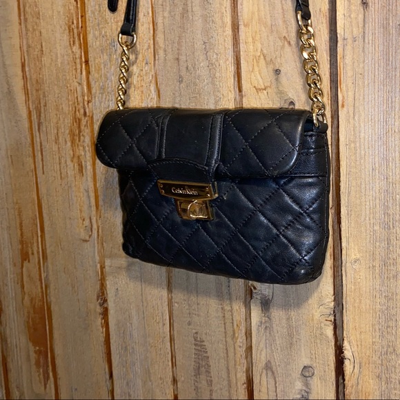 Calvin Klein Quilted Black Leather Crossbody - Picture 3 of 12